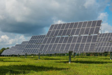 Fotovoltick&aacute; elektr&aacute;reň bude mať podľa investora viacer&eacute; pozit&iacute;vne environment&aacute;lne a energetick&eacute; d&ocirc;sledky. FOTO: Pixabay