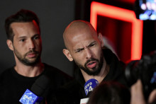 Tristan a Andrew Tateovci. FOTO: Reuters