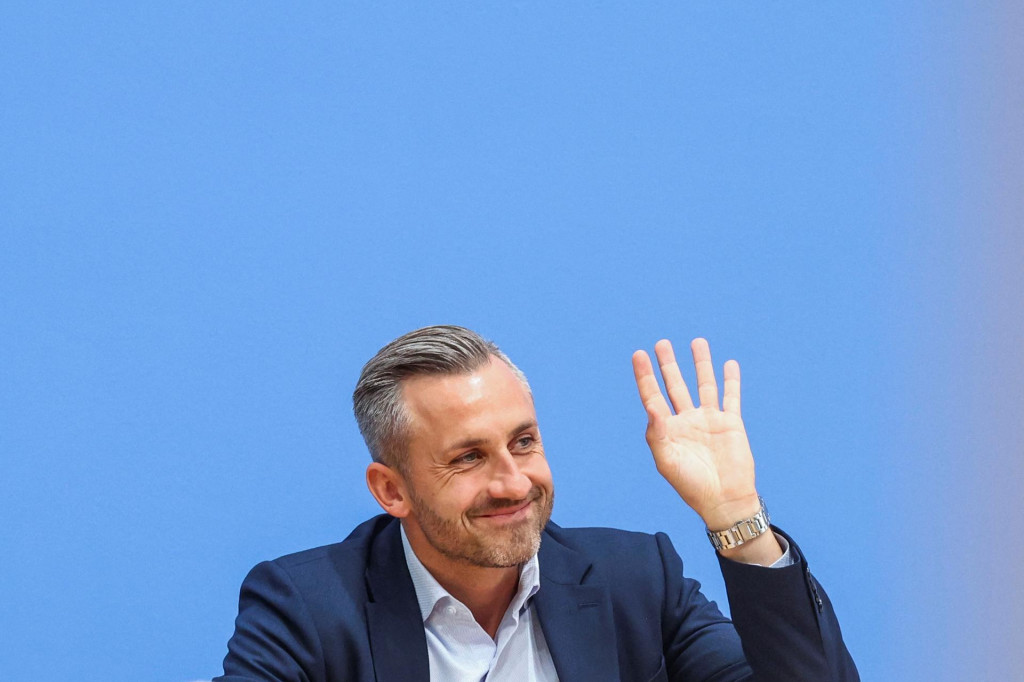 AfD na čele s 35-ročn&yacute;m l&iacute;drom kandid&aacute;tky Ulrichom Siegmundom svoj zisk z volieb konan&yacute;ch 6. j&uacute;na 2021 viac ako zdvojn&aacute;sobila. FOTO: REUTERS