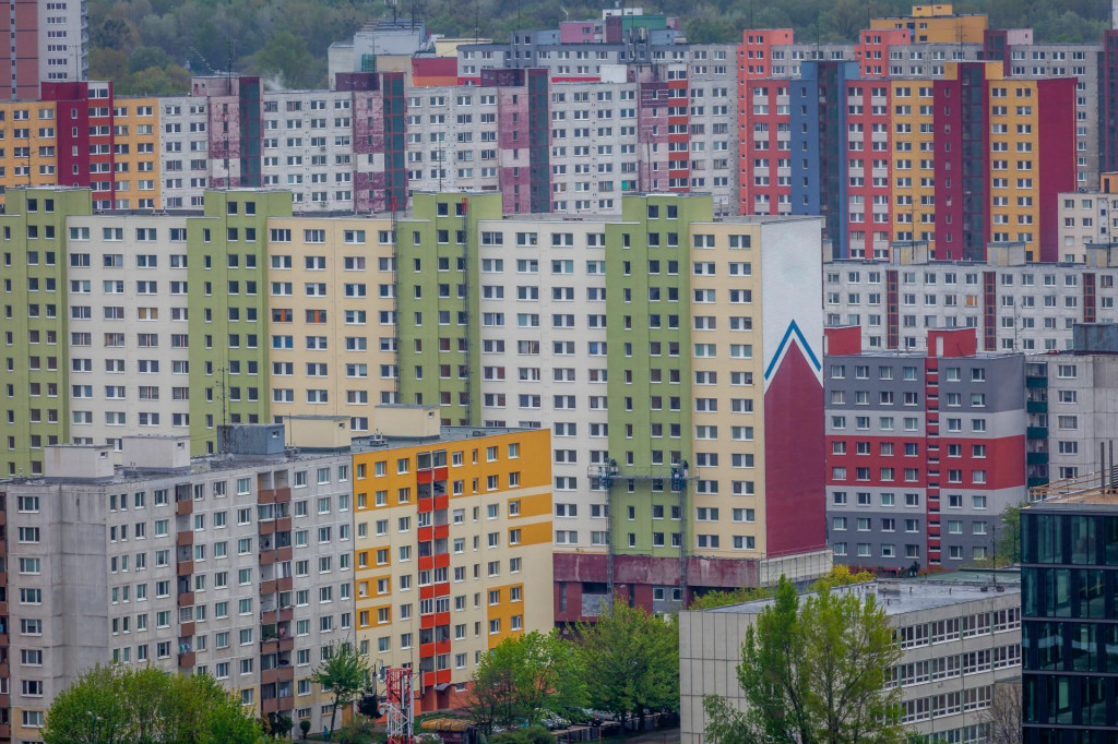 Bratislava vo v&yacute;stavbe bytov zv&yacute;&scaron;ila tempo.

FOTO: Shutterstock