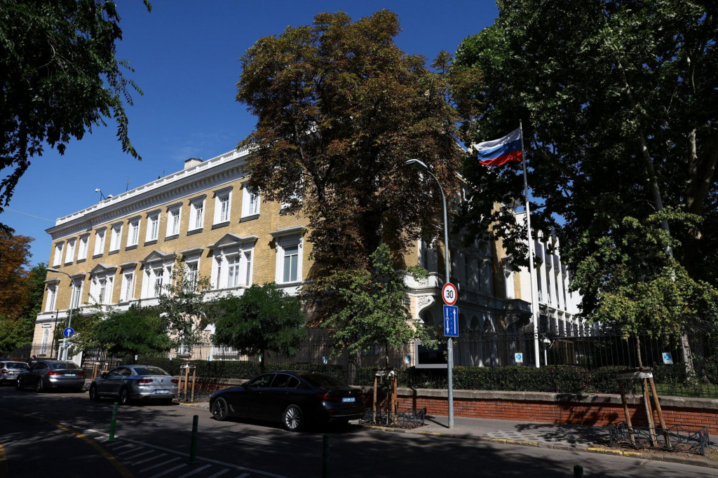 Rusk&eacute; veľvyslanectvo v Budape&scaron;ti v Maďarsku. FOTO: Reuters