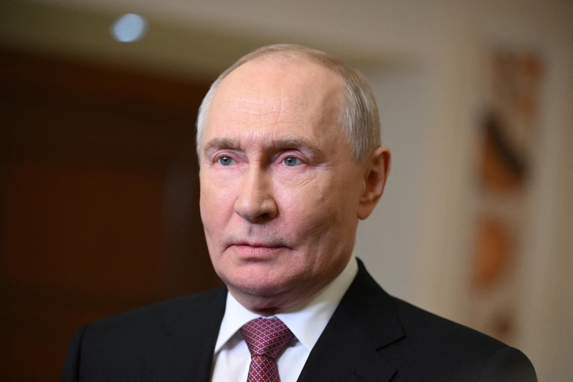 Kremeľ ešte nerozhodol o tom, či Putin pôjde na summit G20 do Miami