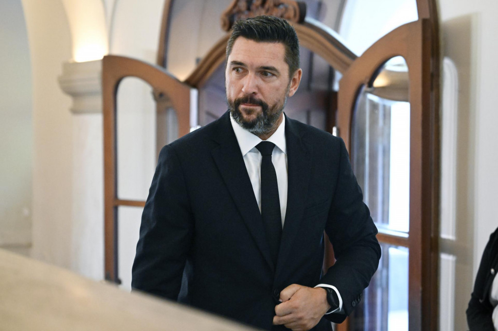 Minister p&ocirc;dohospod&aacute;rstva a rozvoja vidieka Richard Tak&aacute;č (Smer-SD). FOTO: TASR/Pavel Neubauer