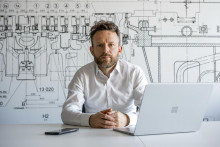 Luk&aacute;&scaron; Mar&scaron;&aacute;lek, finančn&yacute; riaditeľ Slovensk&yacute;ch elektr&aacute;rn&iacute;.

FOTO: Slovensk&eacute; elektr&aacute;rne