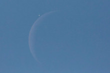Mesiac prekryje Venu&scaron;u. FOTO: NASA/Joel Kowsky