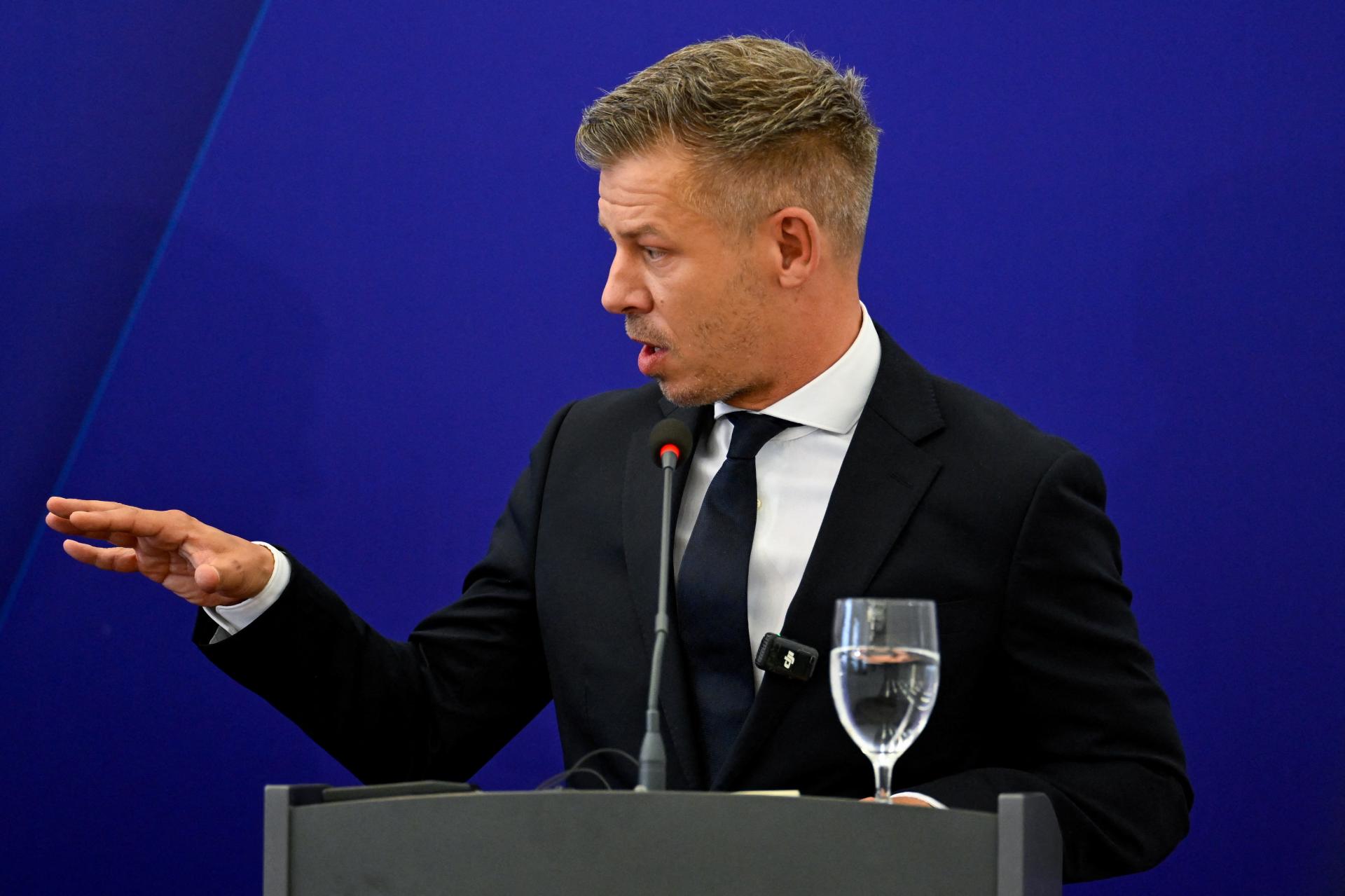 Fidesz nemá právo hovoriť v súvislosti s Tiszou o svojvôli a tyranii, vyhlásil Magyar v reakcii na Orbána