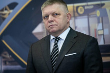 Na sn&iacute;mke je predseda vl&aacute;dy Robert Fico.

FOTO: TASR/ J. Kotian