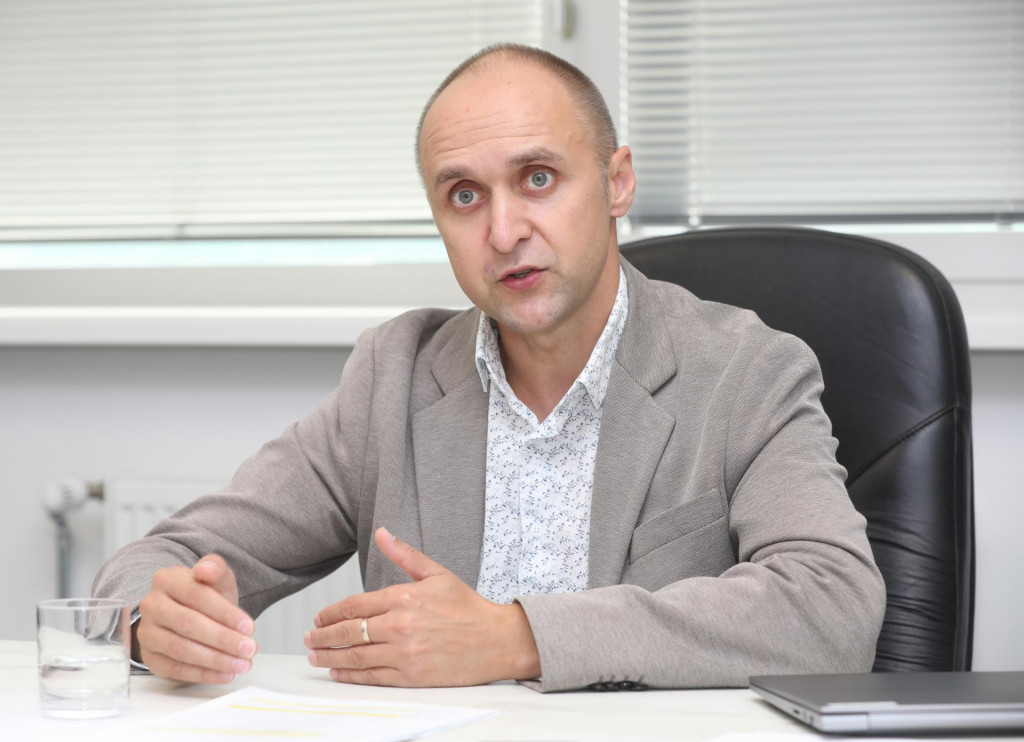 Ivan Dud&aacute;&scaron;, nov&yacute; predseda Odborov&eacute;ho zv&auml;zu &scaron;kolstva. FOTO: HN/Peter Mayer