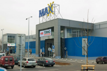 Obchodn&eacute; centrum MAX v Nitre. FOTO: TASR/Henrich Mi&scaron;ovič